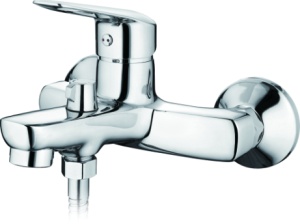 Смеситель для ванны+кор. излив L3251 латунь