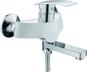 Смеситель для ванны+кор.нос L3170 латунь