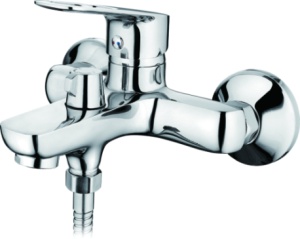 Смеситель для ванны+ кор. излив L3249 латунь